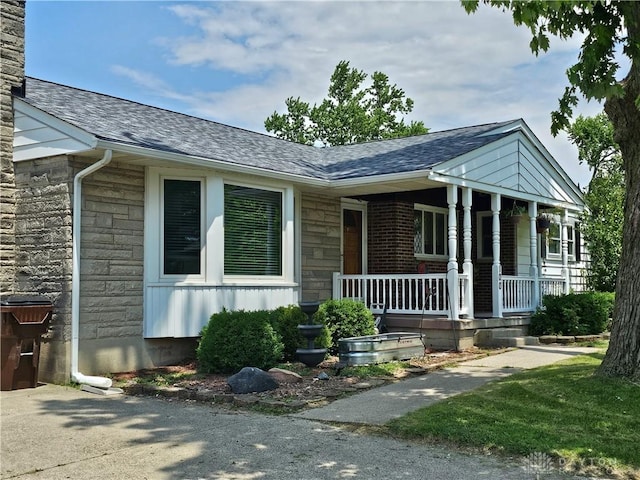 100 Greenwood St, Greenville, OH 45331 - photo 2