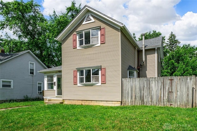 506 Virginia Ave, Troy, OH 45373 - back of property featuring entry steps