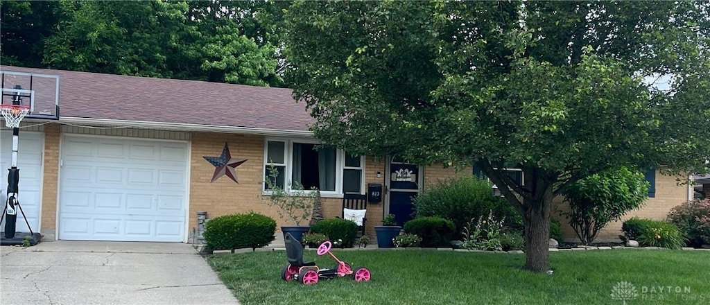 823 Desales St, Vandalia, OH 45377 - photo 1