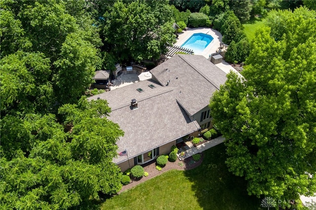 5516 Anne Ln, Washington Twp, OH 45459 - aerial view of property and surrounding area featuring a pool area