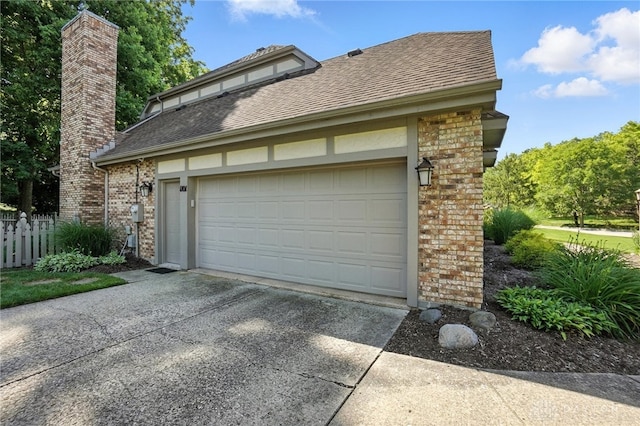 1101 Fox Chase Ct, Centerville, OH 45459 - garage featuring driveway