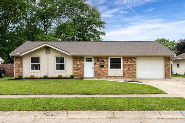 809 Bayberry Dr, New Carlisle, OH 45344 - photo 1