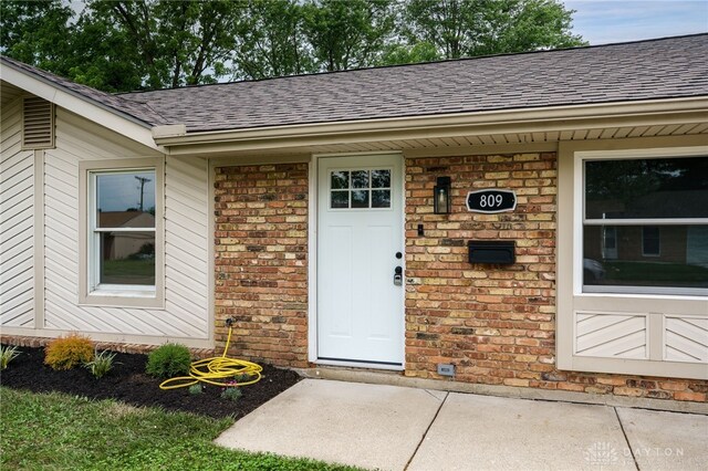 809 Bayberry Dr, New Carlisle, OH 45344 - photo 5
