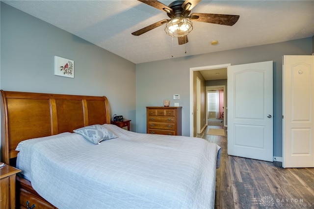 9270 Great Lakes Cir Unit 9270, Washington Twp, OH 45458 - bedroom with wood finished floors, a ceiling fan, and vaulted ceiling