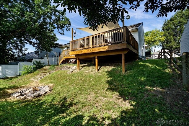 162 Choctaw Cir, Franklin, OH 45005 - back of house with a deck and stairs
