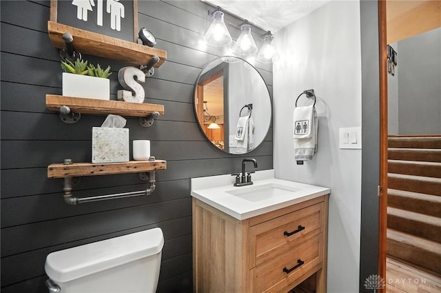 1778 Kensington Dr, Bellbrook, OH 45305 - bathroom with vanity and wood walls