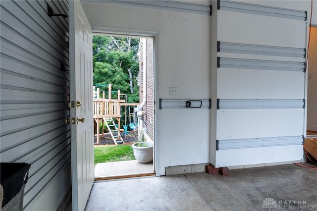 2540 Early Spring Ct, Dayton, OH 45459 - view of garage