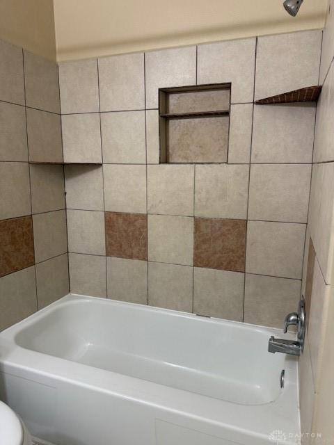 4129 E 3rd St Unit 4127, Dayton, OH 45403 - bathroom featuring toilet