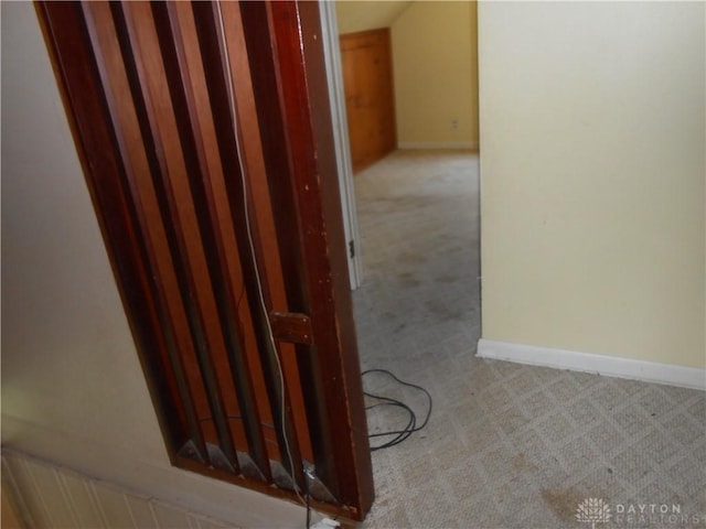 1930 Emerald Ct, Dayton, OH 45403 - detailed view of carpet floors