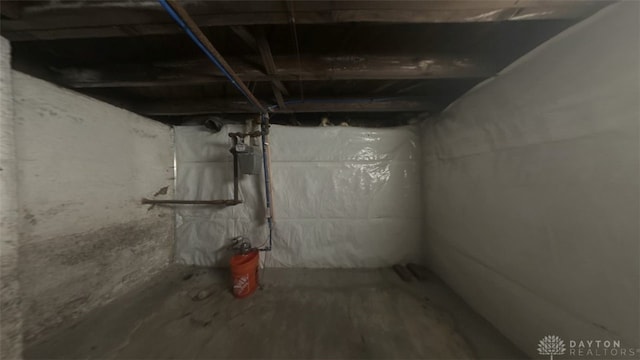 16 E Hudson Ave Unit 14, Dayton, OH 45405 - unfinished below grade area featuring gas meter