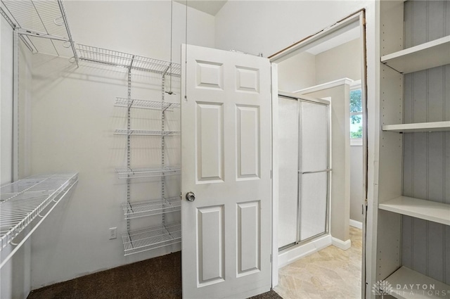 118 Hill St, Xenia, OH 45385 - view of spacious closet