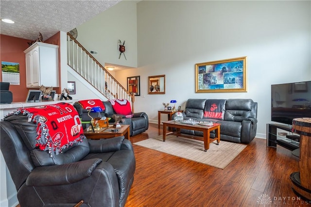 6991 Salon Cir, Huber Heights, OH 45424 - photo 3