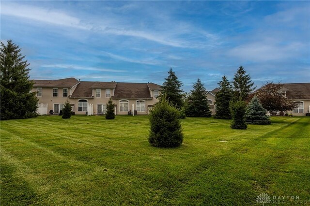 6991 Salon Cir, Huber Heights, OH 45424 - photo 42