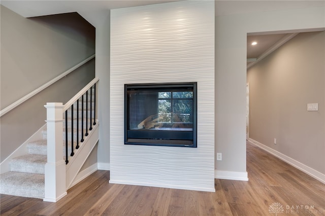 1461 Abbey Park Pl, Beavercreek Twp, OH 45385 - detailed view of wood finished floors and recessed lighting