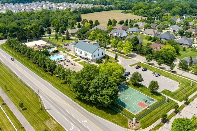 1461 Abbey Park Pl, Beavercreek Twp, OH 45385 - bird's eye view of a pool