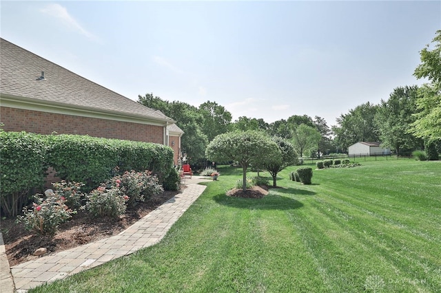 595 Heatherwoode Cir, Springboro, OH 45066 - view of yard