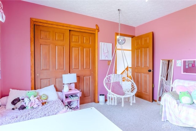 1061 Mcpherson Rd, Xenia, OH 45385 - carpeted bedroom featuring a textured ceiling