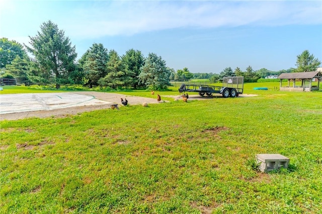 1061 Mcpherson Rd, Xenia, OH 45385 - view of grassy yard