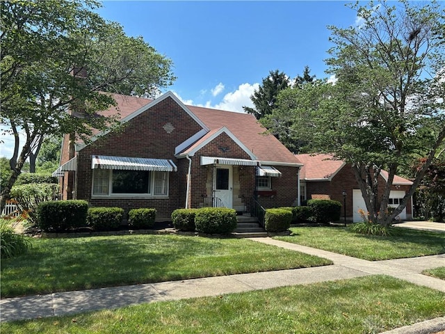 441 Sycamore St, Brookville, OH 45309 - photo 1