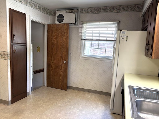 441 Sycamore St, Brookville, OH 45309 - photo 9