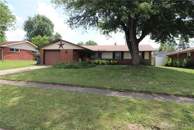 4944 Chesham Dr, Huber Heights, OH 45424 - photo 1