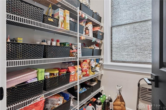 9782 E US Highway 22 And 3, Clarksville, OH 45113 - view of pantry