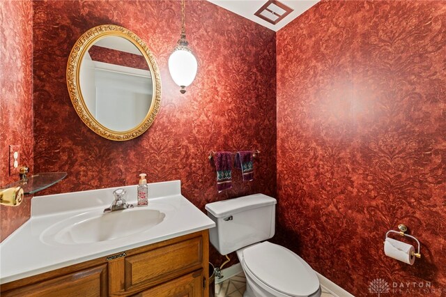 347 Winding Trl, Xenia, OH 45385 - bathroom featuring vanity and wallpapered walls