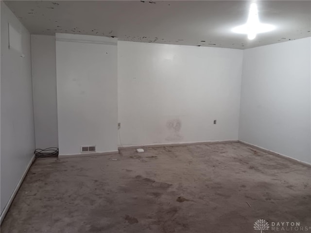 2107 Heatherwood Ct, Middletown, OH 45042 - photo 22