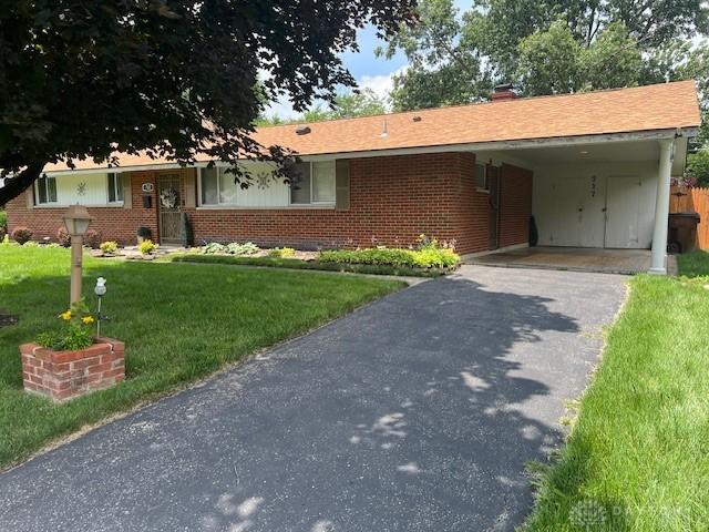 717 Mapleside Dr, Dayton, OH 45426 - photo 2