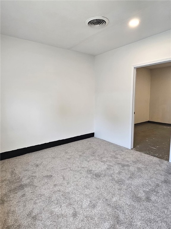 283 Moore St, Lewisburg, OH 45338 - spare room with carpet and baseboards
