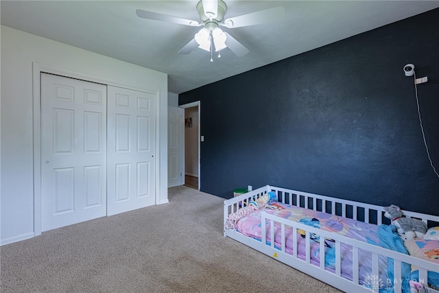 3442 Longleaf Ave, Beavercreek, OH 45430 - carpeted bedroom with a ceiling fan and a closet