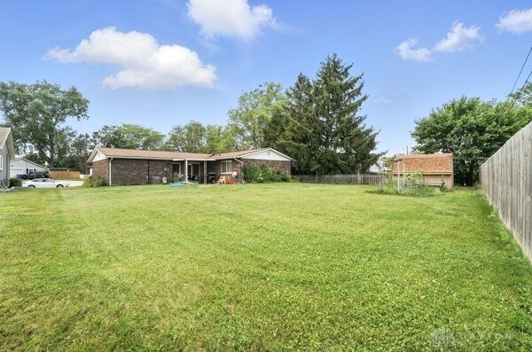 303 Edgebrook Ave, Brookville, OH 45309 - photo 21