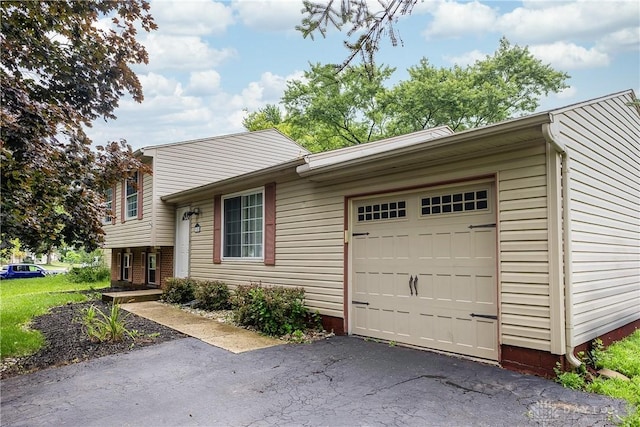 105 Westrock Farm Dr, Union, OH 45322 - photo 2