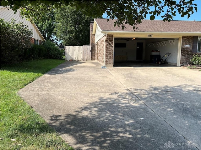 5251 Angelita Ave, Huber Heights, OH 45424 - photo 2