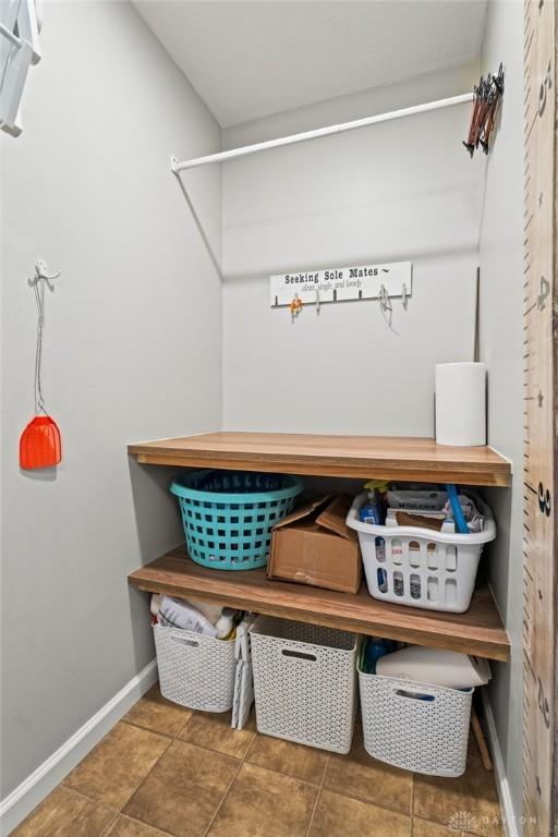 1950 Stone Creek Blvd, Clearcreek Twp, OH 45458 - mudroom with baseboards