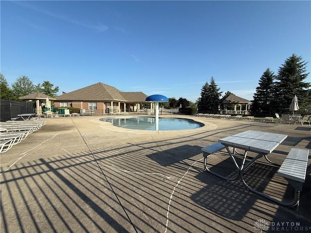 420 Stolle Dr, Springboro, OH 45066 - photo 83