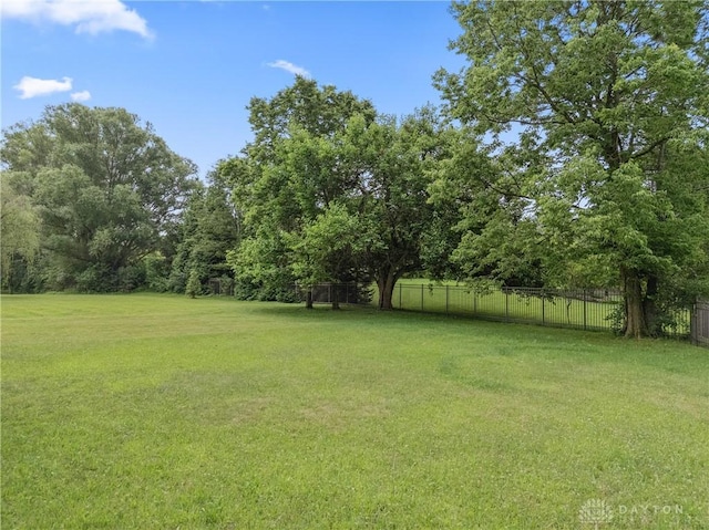 1198 W Social Row Rd, Dayton, OH 45458 - photo 14