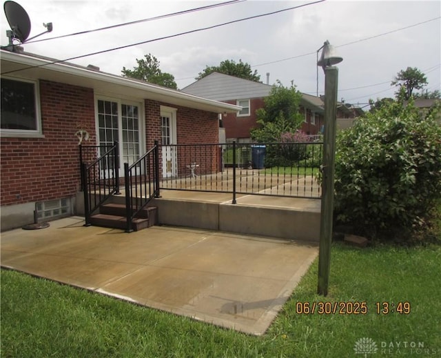 755 Spring Garden Pl, Dayton, OH 45431 - photo 2