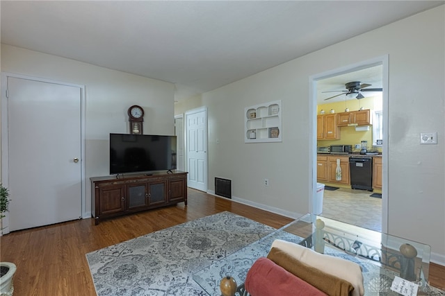2701 Mini Ct, Dayton, OH 45420 - living area with light wood finished floors and ceiling fan
