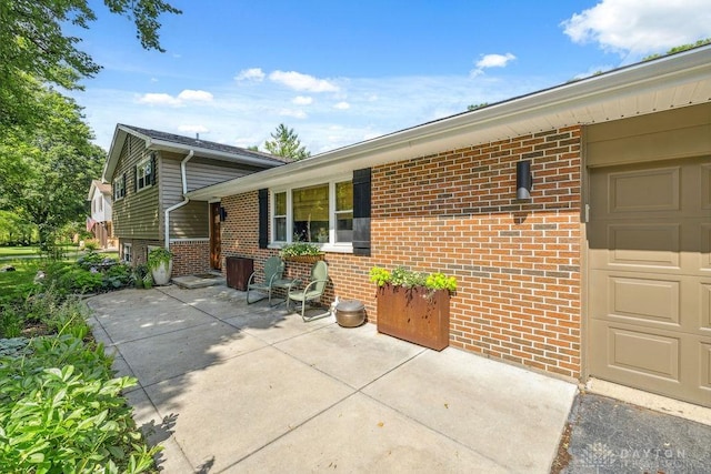 700 Carlsbrook Dr, Beavercreek, OH 45434 - photo 7