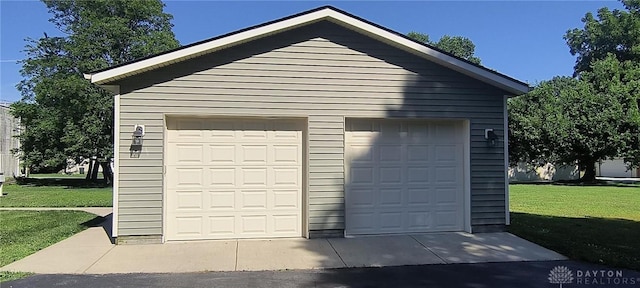289 Dayton Ave, Xenia, OH 45385 - view of detached garage