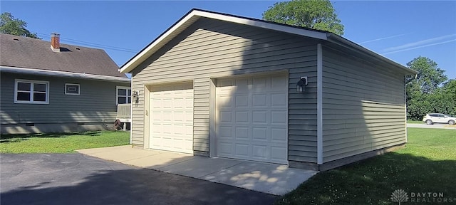 289 Dayton Ave, Xenia, OH 45385 - view of detached garage