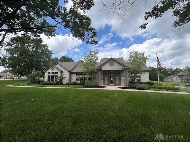 1720 Piper Ln Unit 104, Centerville, OH 45440 - single story home with a front lawn