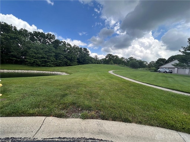 1720 Piper Ln Unit 104, Centerville, OH 45440 - view of grassy yard featuring view of golf course