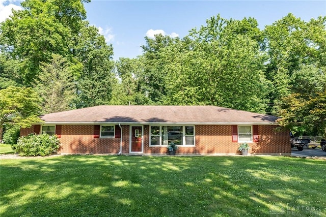 120 Woodland Dr, Eaton, OH 45320 - photo 1