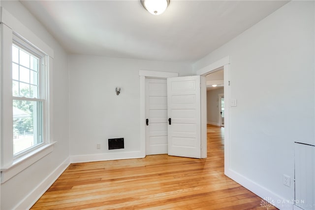 25 Laura Ave, Dayton, OH 45405 - unfurnished room with baseboards and light wood-style flooring