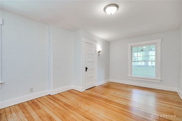 25 Laura Ave, Dayton, OH 45405 - spare room featuring light wood-style flooring and baseboards