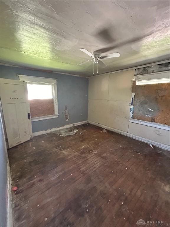 230 Oxford Ave Unit 228, Dayton, OH 45402 - spare room featuring dark wood-type flooring and ceiling fan