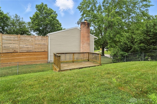 5 Bayberry Dr, Springboro, OH 45066 - fenced backyard with a wooden deck