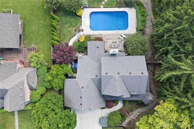 395 Victoria Pl, Waynesville, OH 45068 - drone / aerial view of a pool